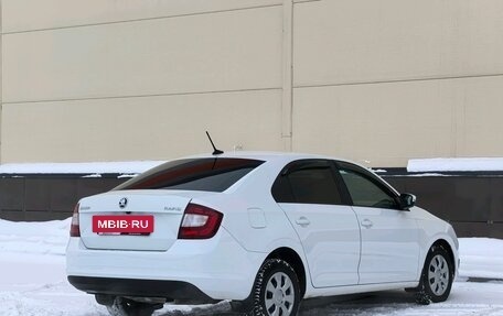 Skoda Rapid I, 2019 год, 900 000 рублей, 6 фотография