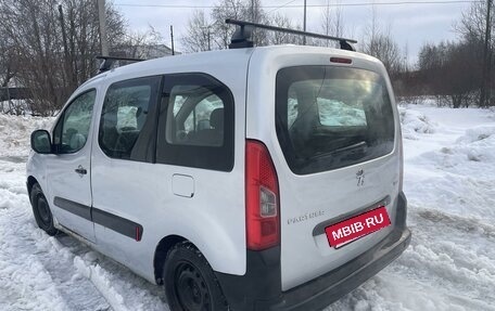 Peugeot Partner II рестайлинг 2, 2010 год, 500 000 рублей, 2 фотография