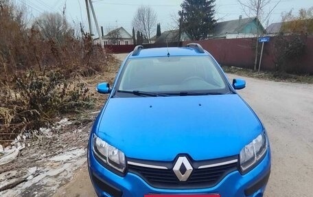 Renault Sandero II рестайлинг, 2015 год, 850 000 рублей, 2 фотография