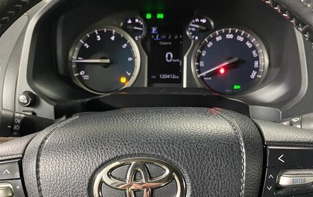 Toyota Land Cruiser Prado 150 рестайлинг 2, 2020 год, 6 400 000 рублей, 7 фотография