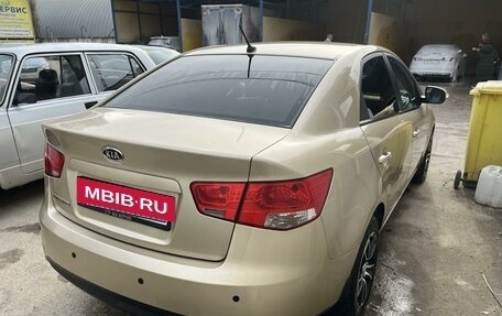 KIA Cerato III, 2009 год, 800 000 рублей, 3 фотография