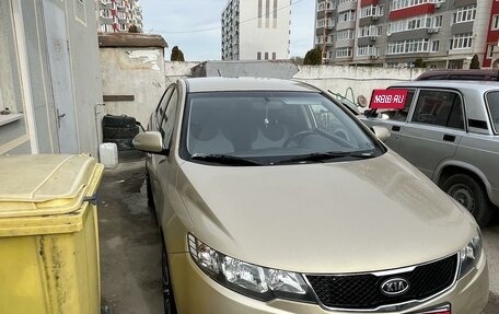 KIA Cerato III, 2009 год, 800 000 рублей, 9 фотография