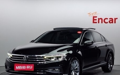 Volkswagen Passat B8 рестайлинг, 2021 год, 2 800 000 рублей, 1 фотография