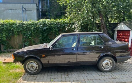 Alfa Romeo Giulietta, 1983 год, 240 000 рублей, 2 фотография