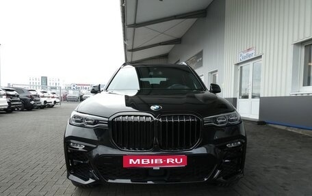 BMW X7, 2021 год, 7 700 000 рублей, 2 фотография