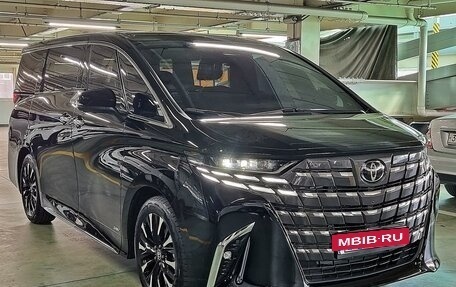 Toyota Alphard, 2024 год, 12 000 000 рублей, 3 фотография