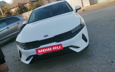 KIA K5, 2021 год, 2 250 000 рублей, 2 фотография