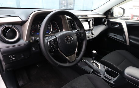 Toyota RAV4, 2014 год, 2 250 000 рублей, 11 фотография