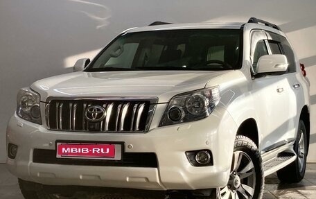 Toyota Land Cruiser Prado 150 рестайлинг 2, 2013 год, 3 695 000 рублей, 1 фотография