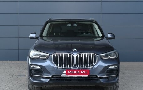 BMW X5, 2019 год, 6 775 000 рублей, 2 фотография