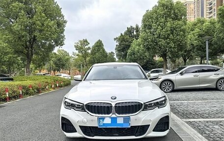 BMW 3 серия, 2022 год, 3 650 000 рублей, 2 фотография