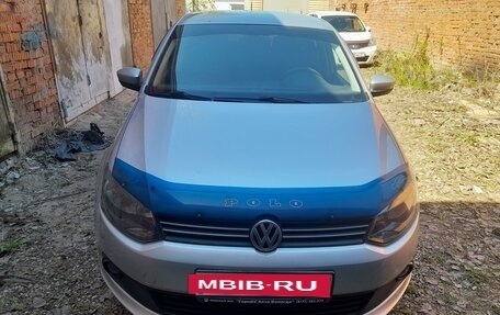 Volkswagen Polo VI (EU Market), 2011 год, 900 000 рублей, 3 фотография