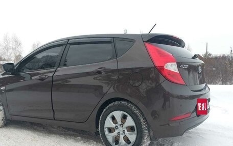 Hyundai Solaris II рестайлинг, 2014 год, 1 215 000 рублей, 3 фотография