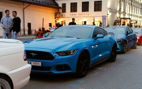 Ford Mustang VI рестайлинг, 2016 год, 2 500 000 рублей, 20 фотография