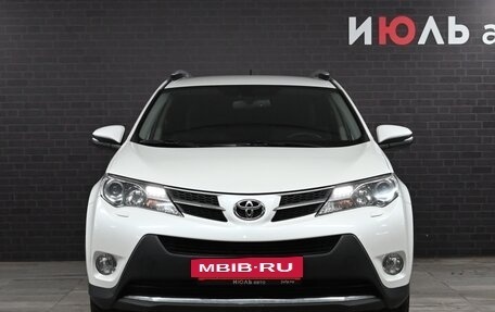 Toyota RAV4, 2014 год, 2 280 000 рублей, 2 фотография