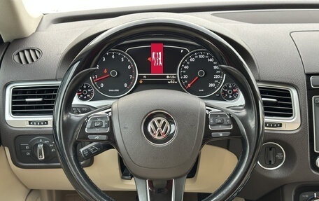 Volkswagen Touareg III, 2015 год, 3 499 000 рублей, 21 фотография