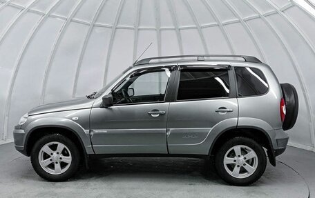 Chevrolet Niva I рестайлинг, 2015 год, 810 000 рублей, 10 фотография