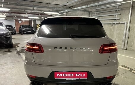 Porsche Macan I рестайлинг, 2016 год, 4 400 000 рублей, 3 фотография