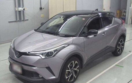 Toyota C-HR I рестайлинг, 2017 год, 1 820 000 рублей, 2 фотография