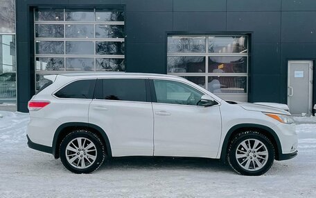 Toyota Highlander III, 2014 год, 3 150 000 рублей, 6 фотография