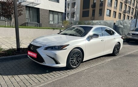 Lexus ES VII, 2019 год, 4 120 000 рублей, 1 фотография