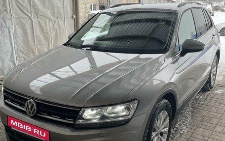 Volkswagen Tiguan II, 2020 год, 3 000 000 рублей, 2 фотография