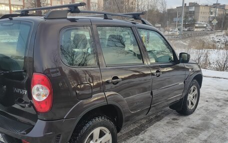 Chevrolet Niva I рестайлинг, 2016 год, 840 000 рублей, 2 фотография