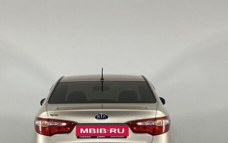 KIA Rio III рестайлинг, 2015 год, 910 000 рублей, 2 фотография