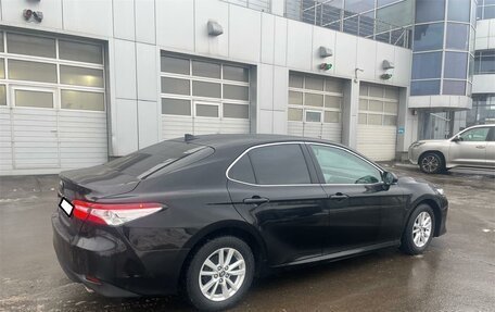 Toyota Camry, 2019 год, 2 380 000 рублей, 7 фотография