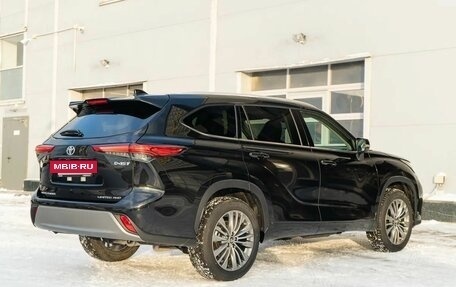 Toyota Highlander, 2024 год, 7 400 000 рублей, 7 фотография