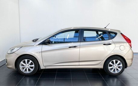 Hyundai Solaris II рестайлинг, 2012 год, 1 000 000 рублей, 5 фотография