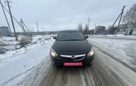 Opel Astra J, 2011 год, 800 000 рублей, 1 фотография