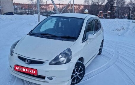 Honda Fit III, 2002 год, 439 999 рублей, 1 фотография