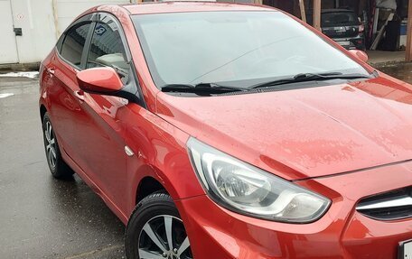 Hyundai Solaris II рестайлинг, 2011 год, 760 000 рублей, 8 фотография