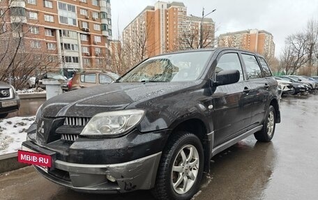 Mitsubishi Outlander III рестайлинг 3, 2004 год, 950 000 рублей, 2 фотография