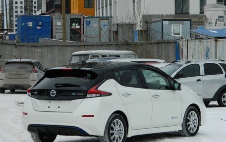 Nissan Leaf II, 2020 год, 1 959 196 рублей, 33 фотография