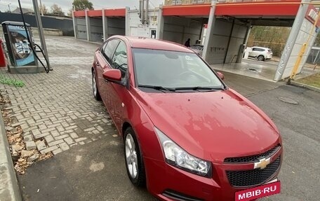 Chevrolet Cruze II, 2011 год, 650 000 рублей, 3 фотография