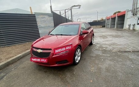 Chevrolet Cruze II, 2011 год, 650 000 рублей, 2 фотография