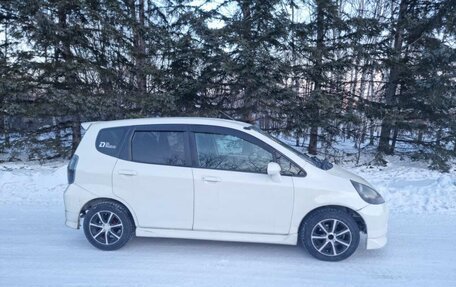 Honda Fit III, 2002 год, 439 999 рублей, 7 фотография