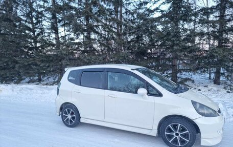 Honda Fit III, 2002 год, 439 999 рублей, 11 фотография