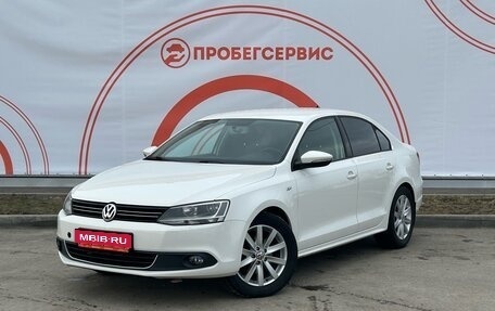 Volkswagen Jetta VI, 2012 год, 950 000 рублей, 1 фотография