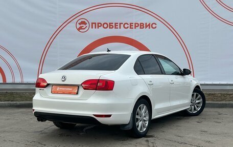 Volkswagen Jetta VI, 2012 год, 950 000 рублей, 5 фотография