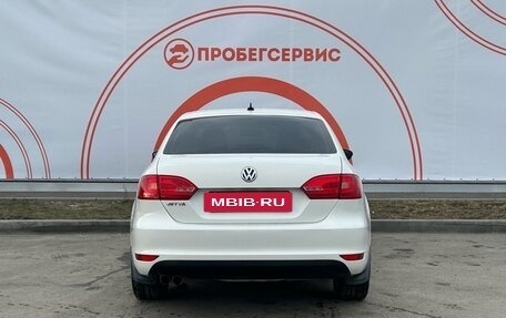 Volkswagen Jetta VI, 2012 год, 950 000 рублей, 6 фотография