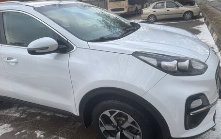 KIA Sportage IV рестайлинг, 2019 год, 2 190 000 рублей, 2 фотография