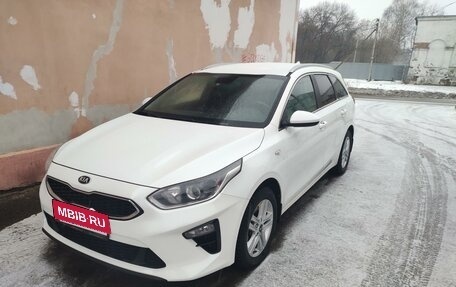 KIA cee'd III, 2020 год, 2 200 000 рублей, 2 фотография