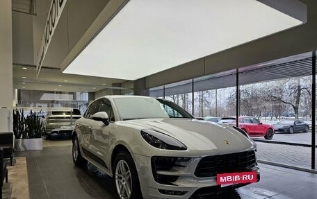 Porsche Macan I рестайлинг, 2016 год, 3 900 000 рублей, 3 фотография