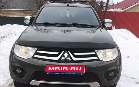 Mitsubishi Pajero Sport II рестайлинг, 2014 год, 2 500 000 рублей, 4 фотография