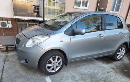 Toyota Yaris III рестайлинг, 2008 год, 750 000 рублей, 9 фотография