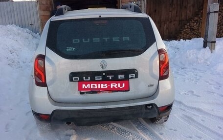 Renault Duster I рестайлинг, 2019 год, 1 750 000 рублей, 3 фотография