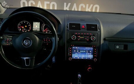 Volkswagen Touran III, 2011 год, 1 240 000 рублей, 16 фотография